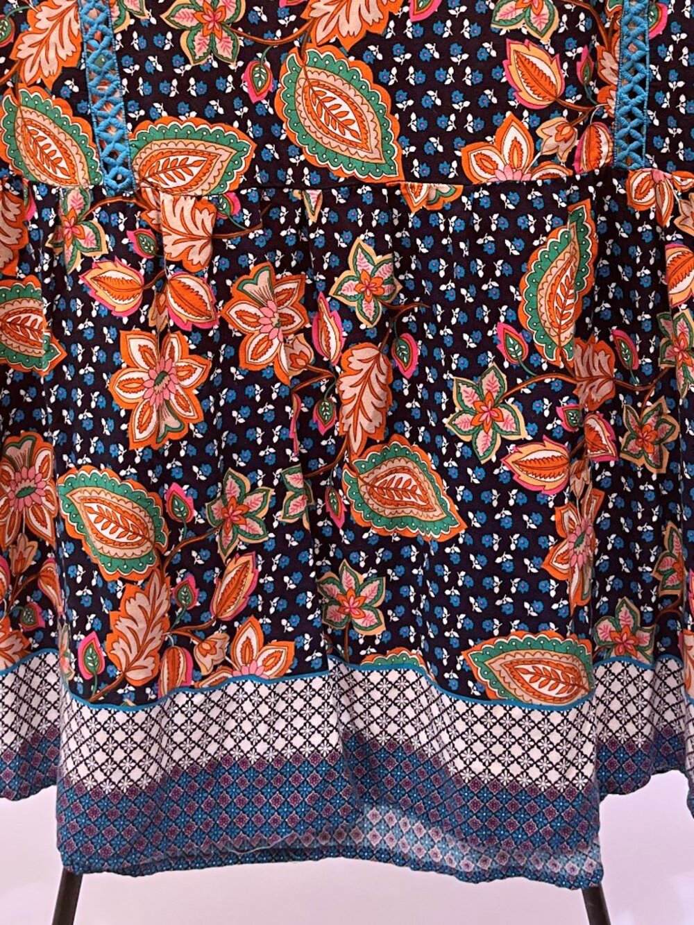 Rusttydustty Modern Bohemia Crush Ladies Fun Floral Print Top Size 4XL - Picture 9 of 9